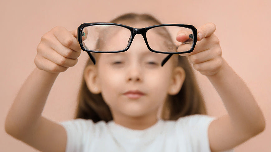 How to Choose the Right Glasses for Kids