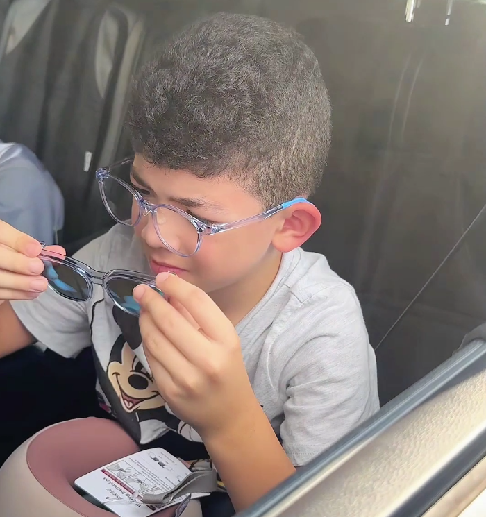 2-in-1 Kids Glasses vs. Prescription Sunglasses: Which Is Better?