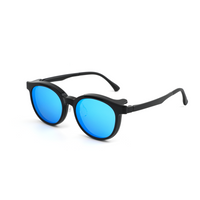 2-in-1 Murphy sunglasses with blue mirrored lenses and black frame