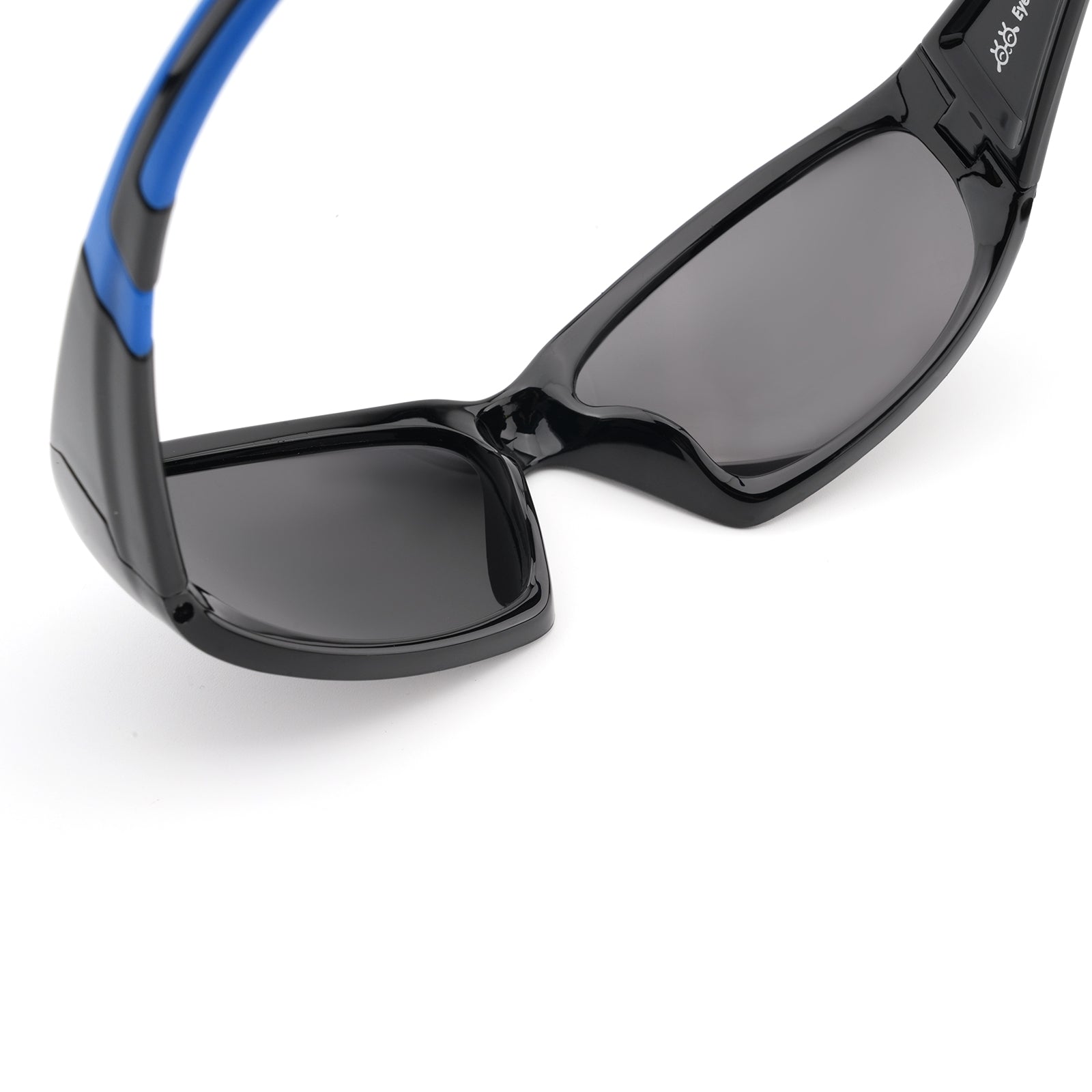 Zoom kids sunglasses in Black, view 4